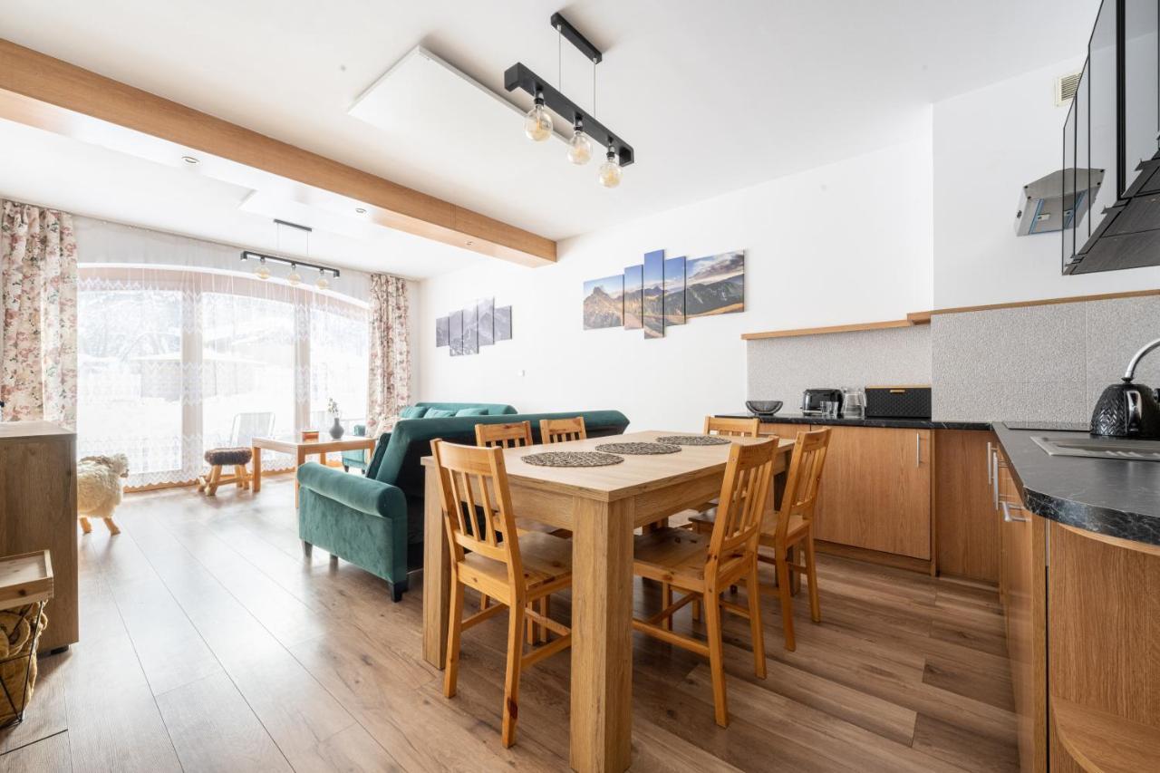 Apartamenty Jasiowe Turnie Nr 3 I Nr 10 Krupowki 3Km Koscielisko Luaran gambar